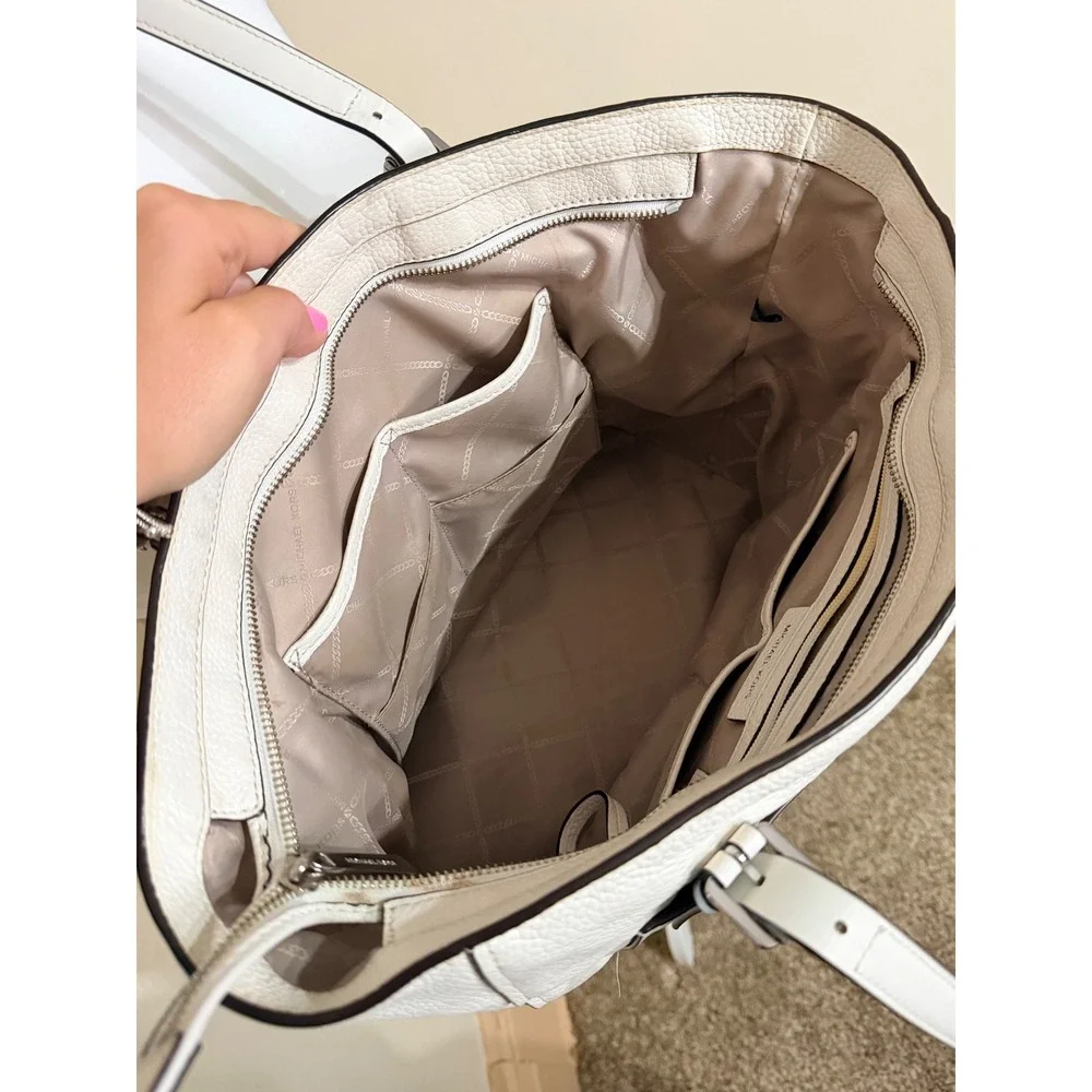 Michael Kors Bedford Large Pocket Tote White Pebbled Leather Shoulder Bag Silver